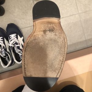 トリッカーズ靴底